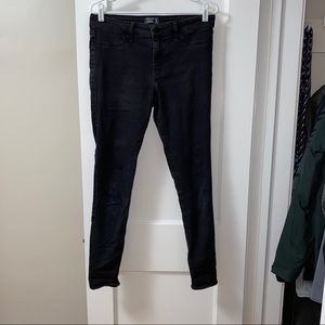 Abercrombie&Fitch Size 30 Reg black jeans!